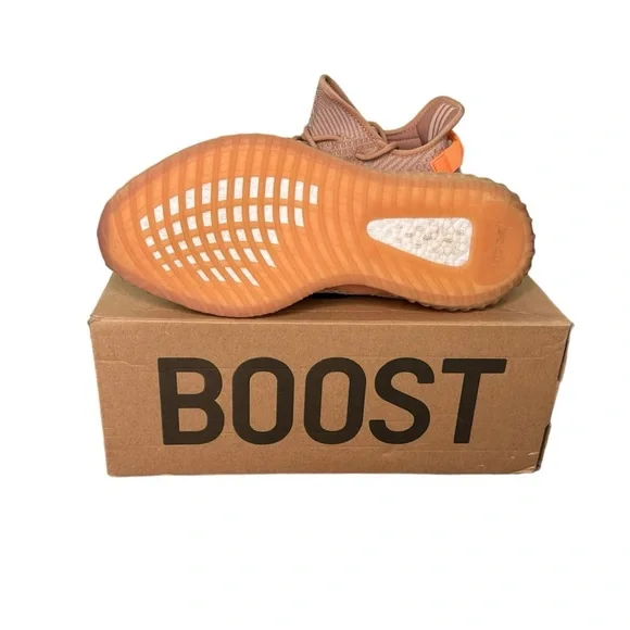 Size 13 Adidas Yeezy 350 V2 ‘Clay’ MINT CONDITION w/ Box!!